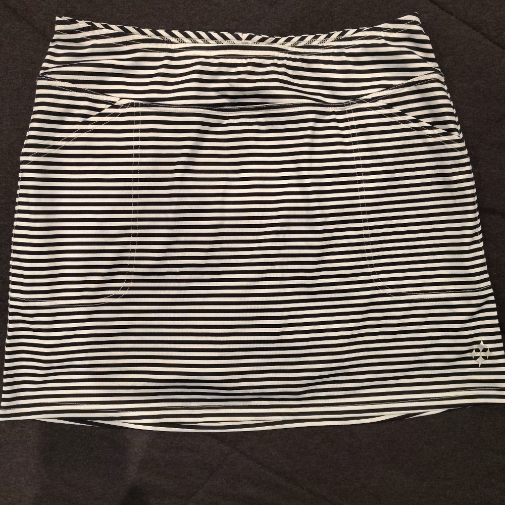 Jofit Black and White Striped Skort